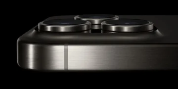 Apple Tests 200MP Camera for iPhones 16-18