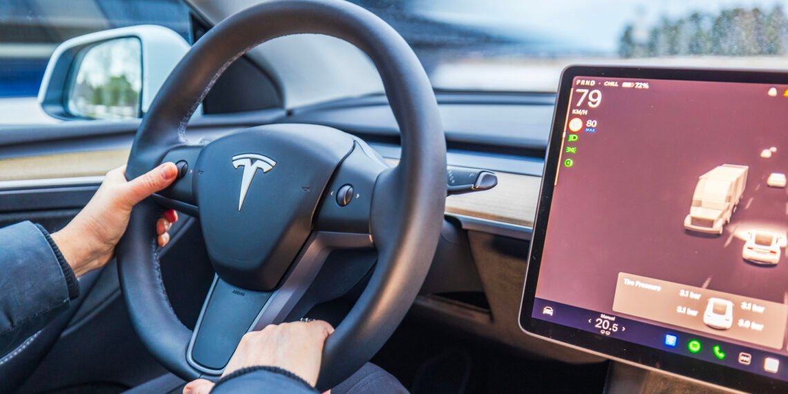 “New Silicon Tech Boosts In-Sensor Visual Processing”