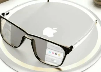 Apple Vision Air Set to Launch in 2027